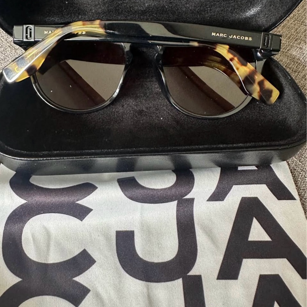 Marc Jacobs Black and Tortoise Sunglasses